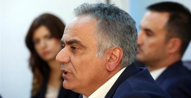 Σκουρλέτης: Ο Καμμένος κάνει μεγάλο πολιτικό λάθος, ξεφεύγει από τα όρια